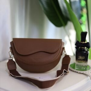 ؜حقيبة سرج بني